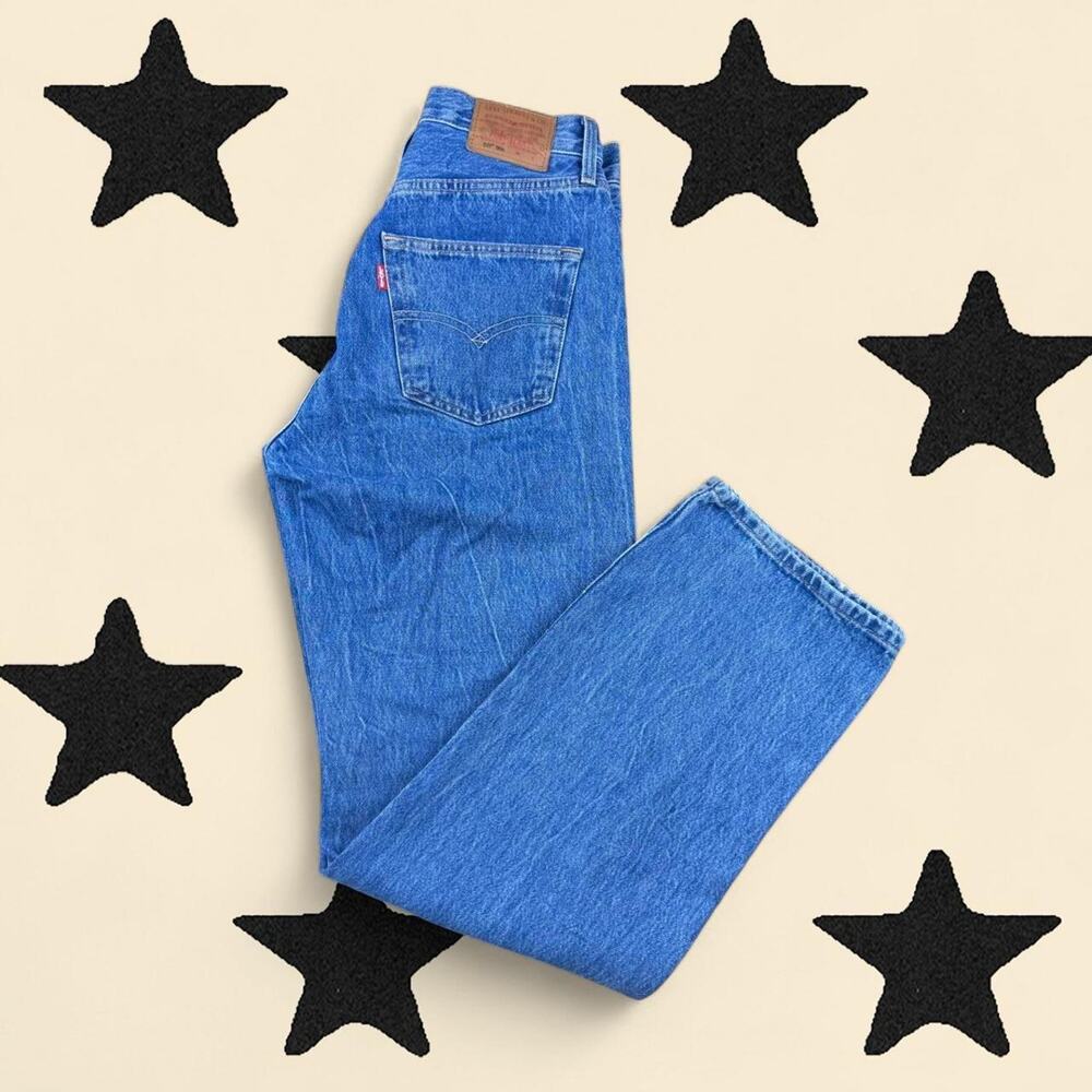 ★ Levi’s Denim 501 — 90s style ★